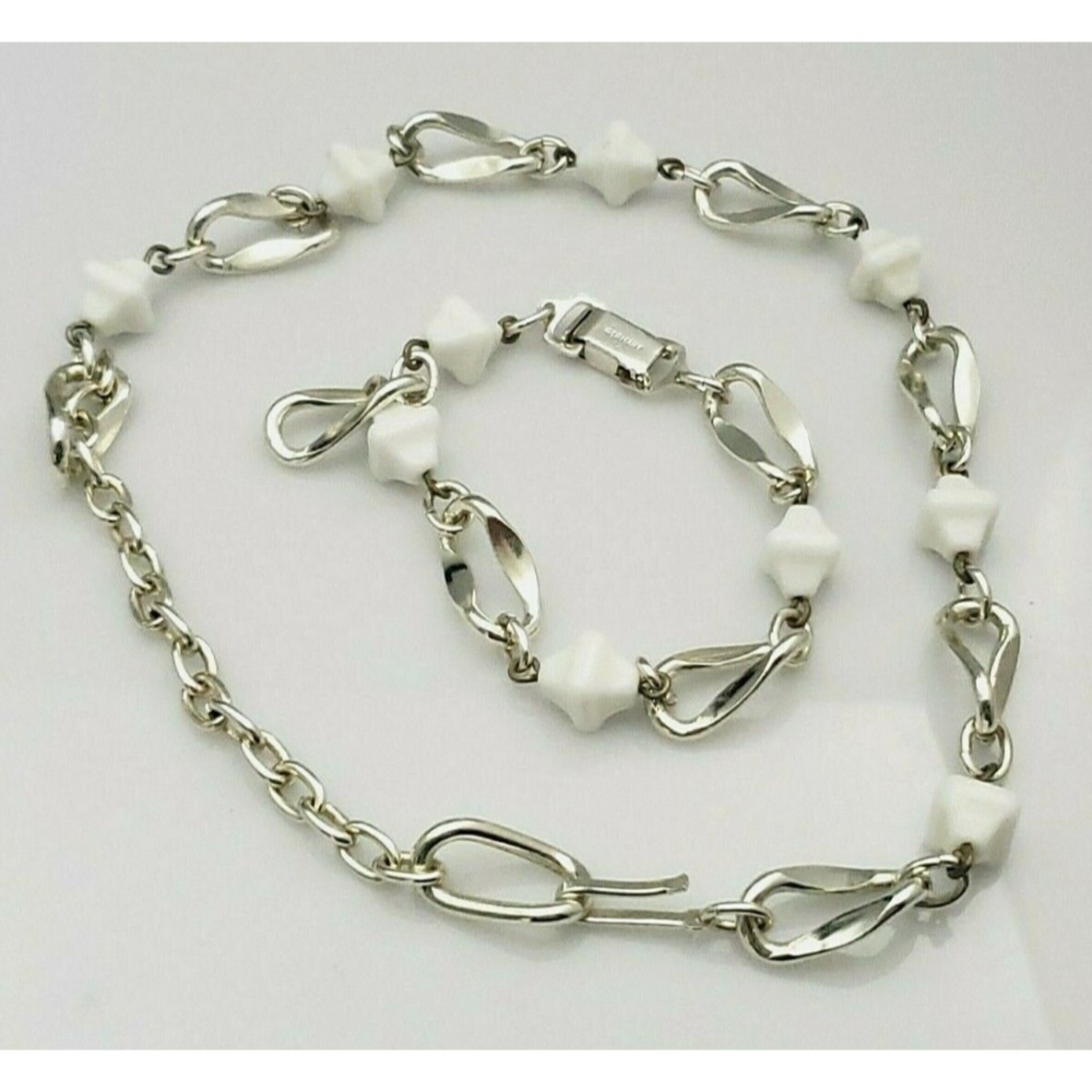 Vintage Germany White Lucite Bead Choker Necklace Bracelet Set Silver Tone Link 27$
